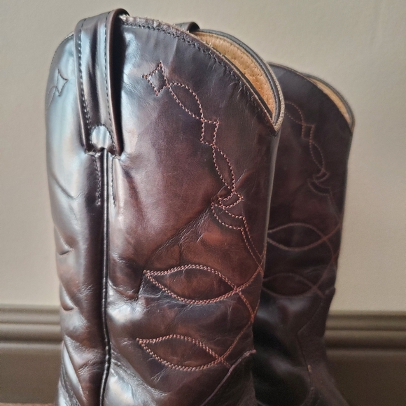 Boulet Canada Women's Cowboy Boots - Picture 2 of 16